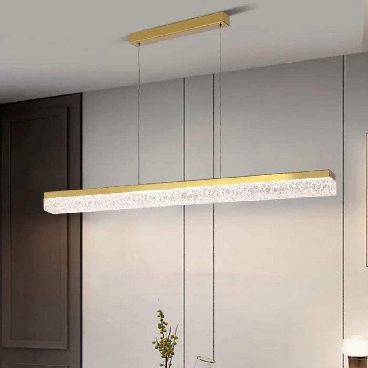 Suspension luminaire salle a manger lineaire cristal design