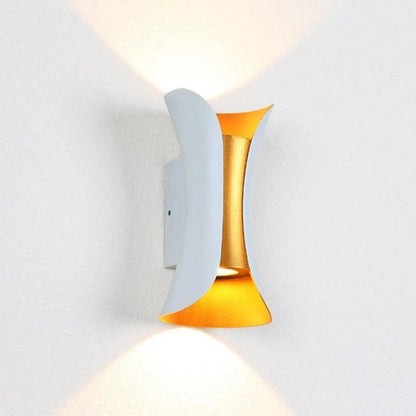 applique-murale-exterieur-forme-sablier-moderne-21