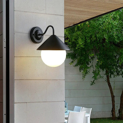 applique-murale-exterieur-globe-suspendu-moderne-2