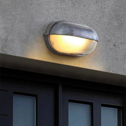 applique-murale-exterieur-ovale-industriel-en-metal-2