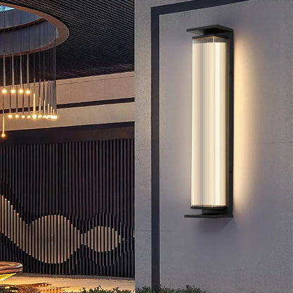 applique-murale-exterieur-verticale-moderne-nervuree-2