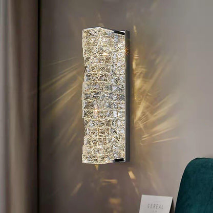 applique-murale-interieur-cristaux-empiles-rectangulaires-design-led-couloir-4