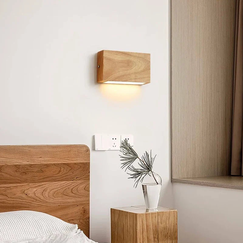 applique-murale-interieur-naturelle-led-escalier-rectangle-en-bois-3
