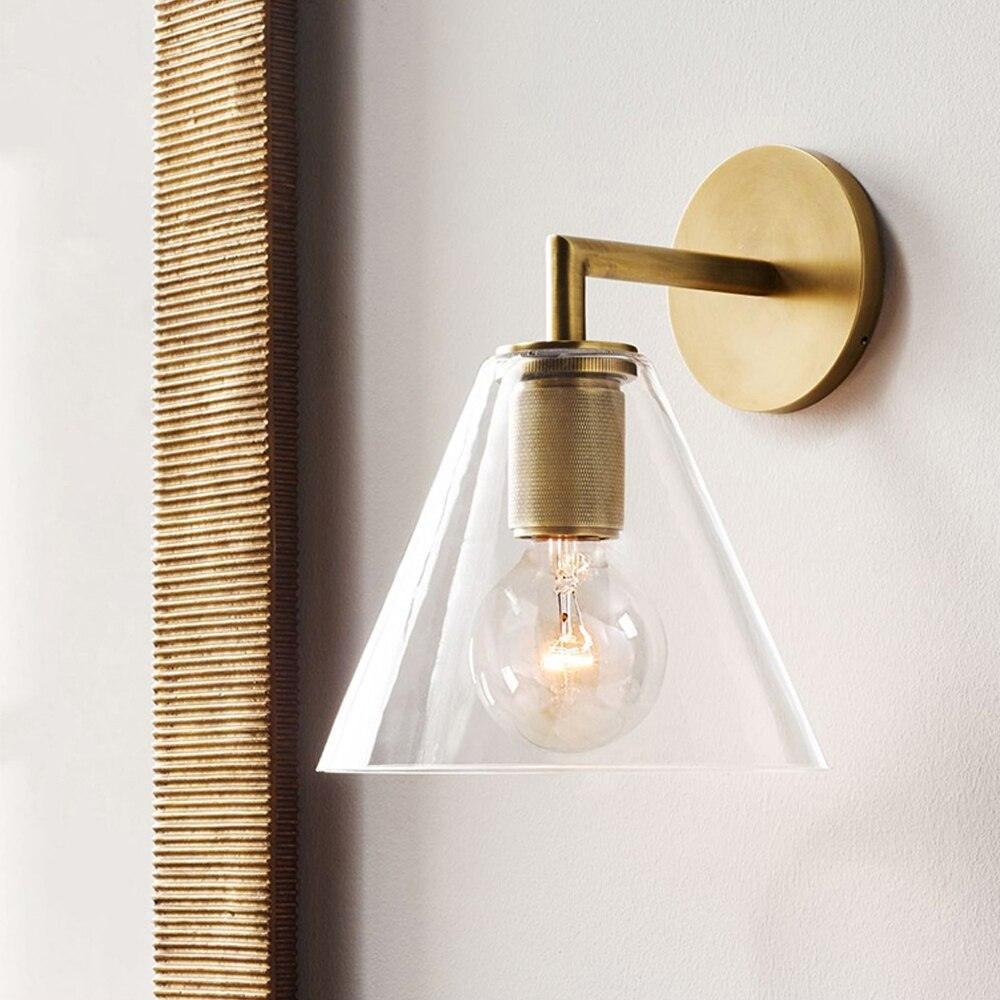 applique-murale-interieur-tete-de-lit-abat-jour-conique-transparent-moderne-led-2