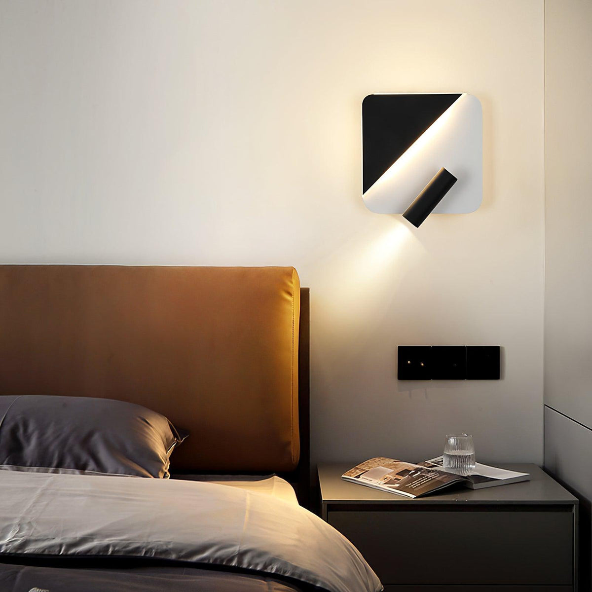 applique-murale-interieur-tete-de-lit-carree-et-tubulaire-originale-led-1
