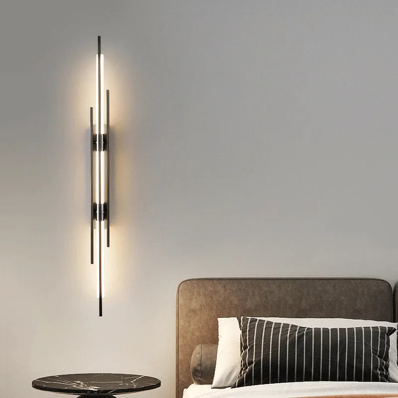 applique-murale-interieur-tete-de-lit-moderne-led-tubes-verticaux-paralleles-1