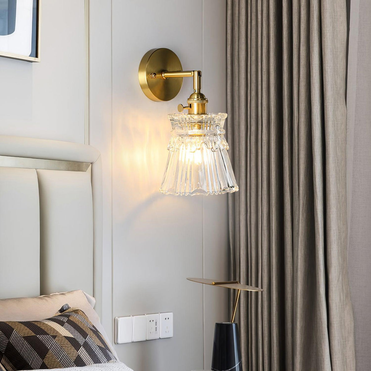 applique-murale-interieur-vintage-chambre-verre-facette-plisse-5