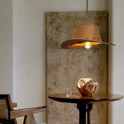 Suspension luminaire cuisine chapeau western design