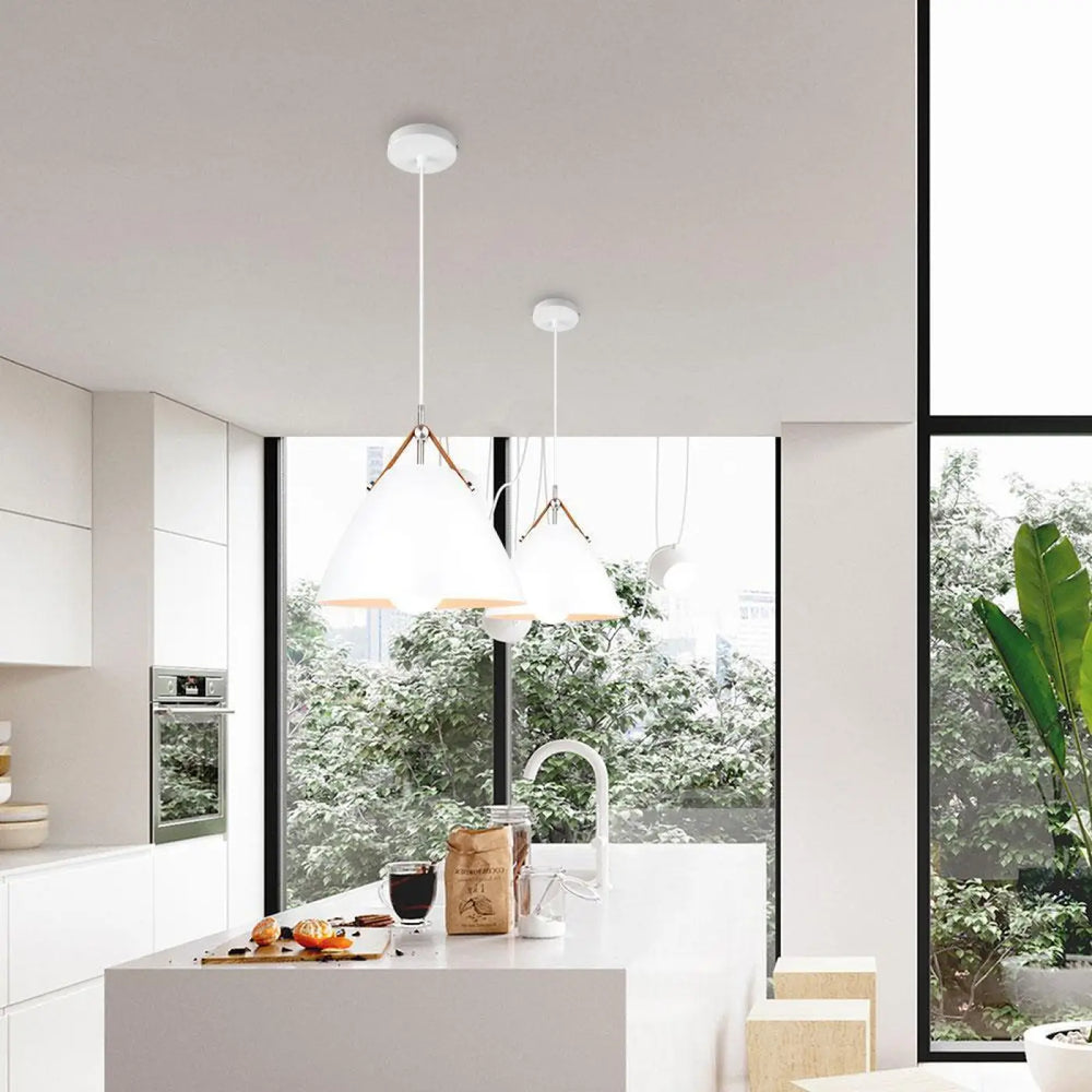 Suspension luminaire cuisine salon design conique