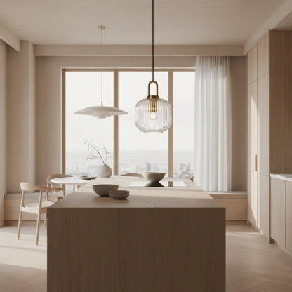 Suspension luminaire cuisine verre strie design