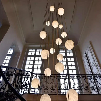 Suspension luminaire escaliers boule verre marbre