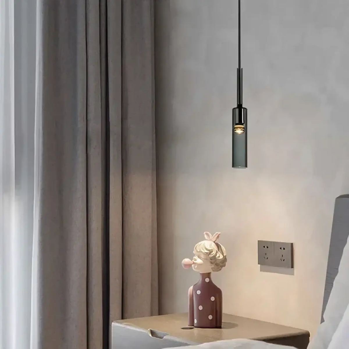 Suspension luminaire salle a manger cylindre verre noir