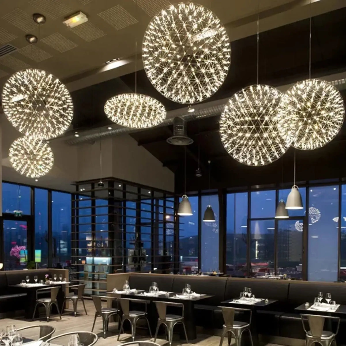 Suspension luminaire salle a manger sphere metal design