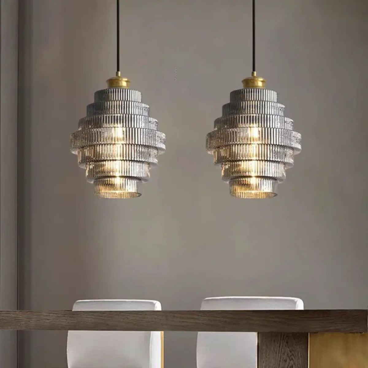 Suspension luminaire salle a manger verre strie design