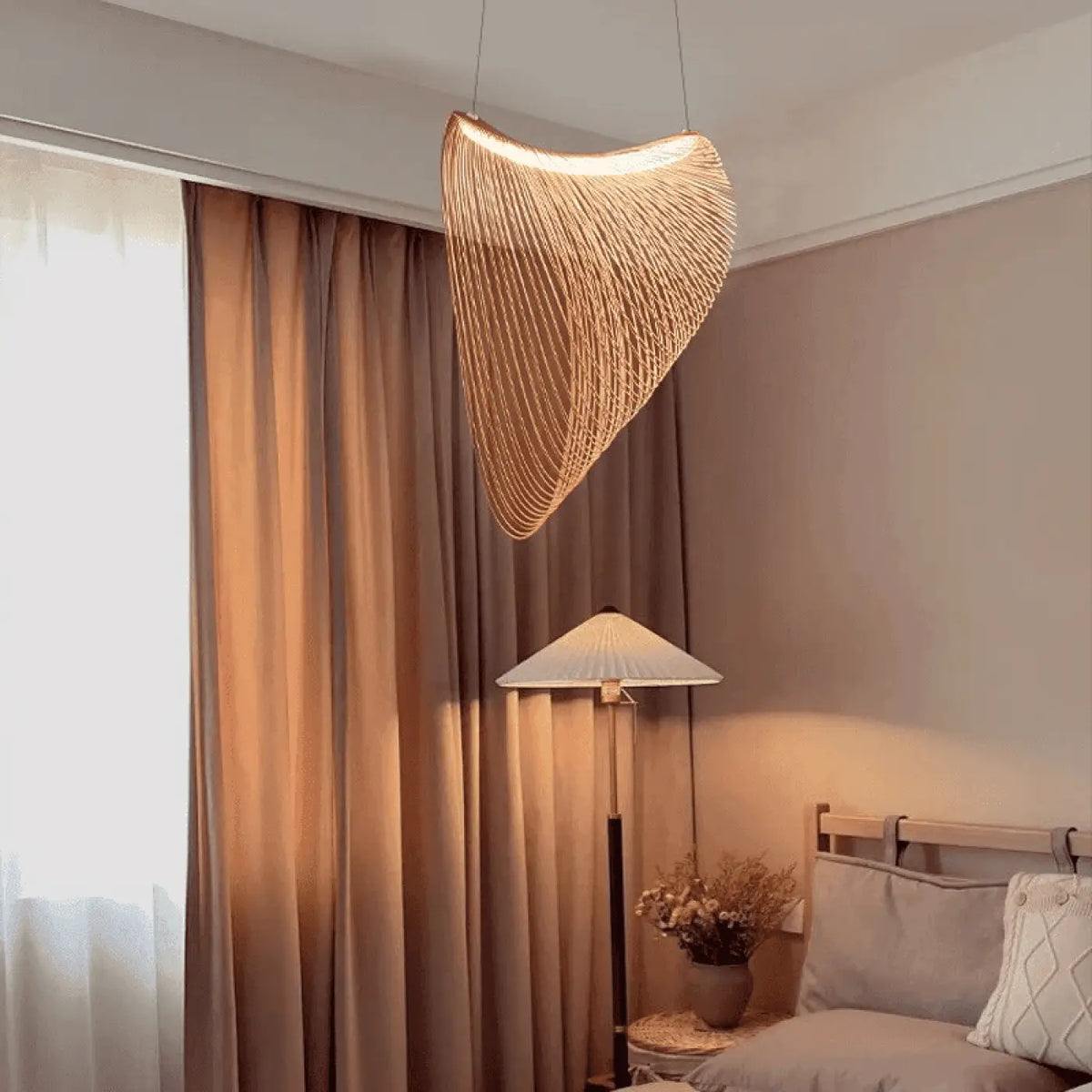Suspension luminaire salon salle a manger design lineaire