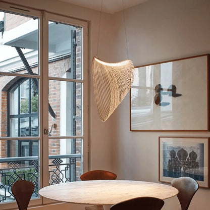 Suspension luminaire salon salle a manger design lineaire