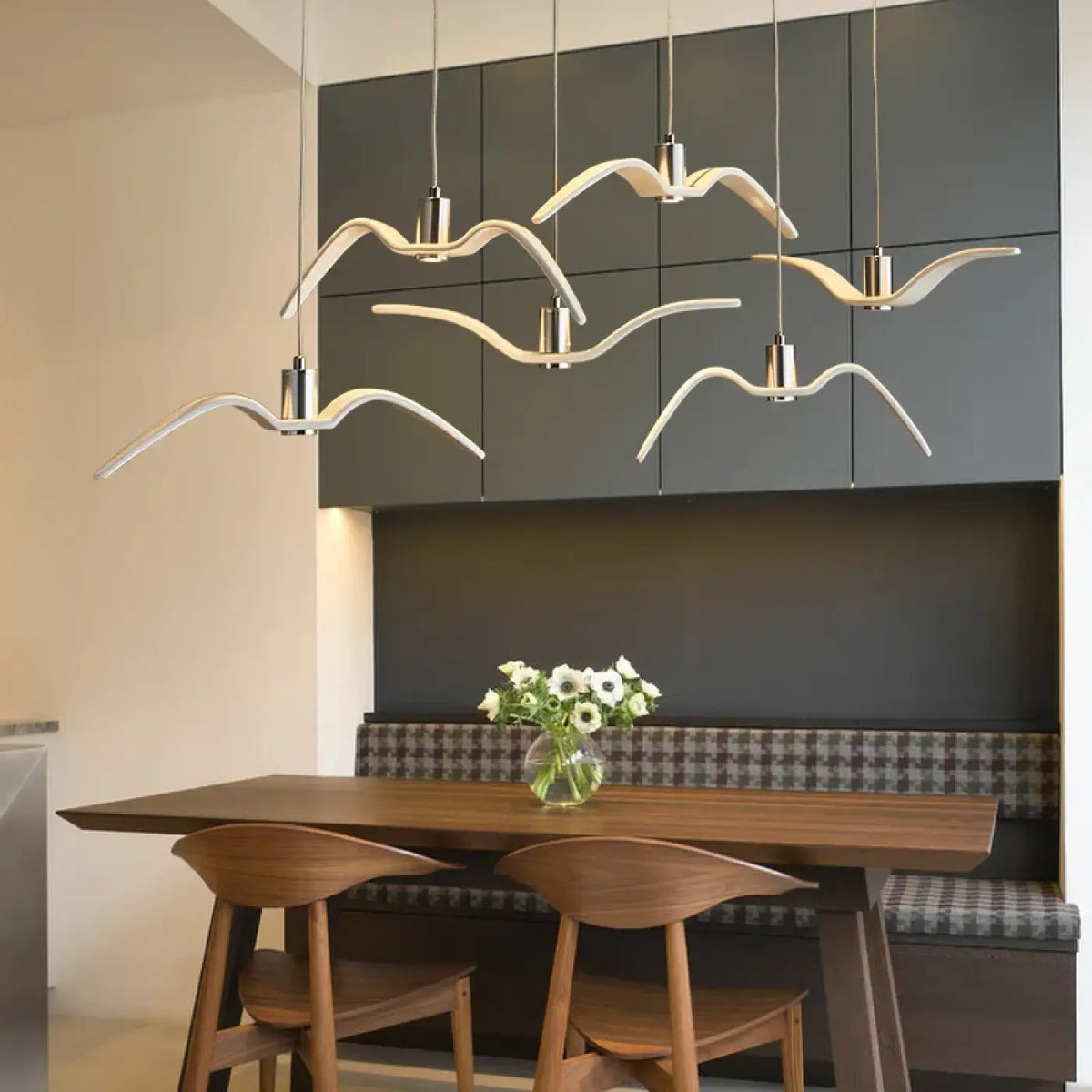 Suspension luminaire salon salle a manger design noir