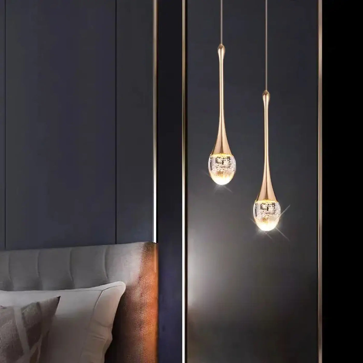 Suspension luminaire salon salle a manger goutte doree