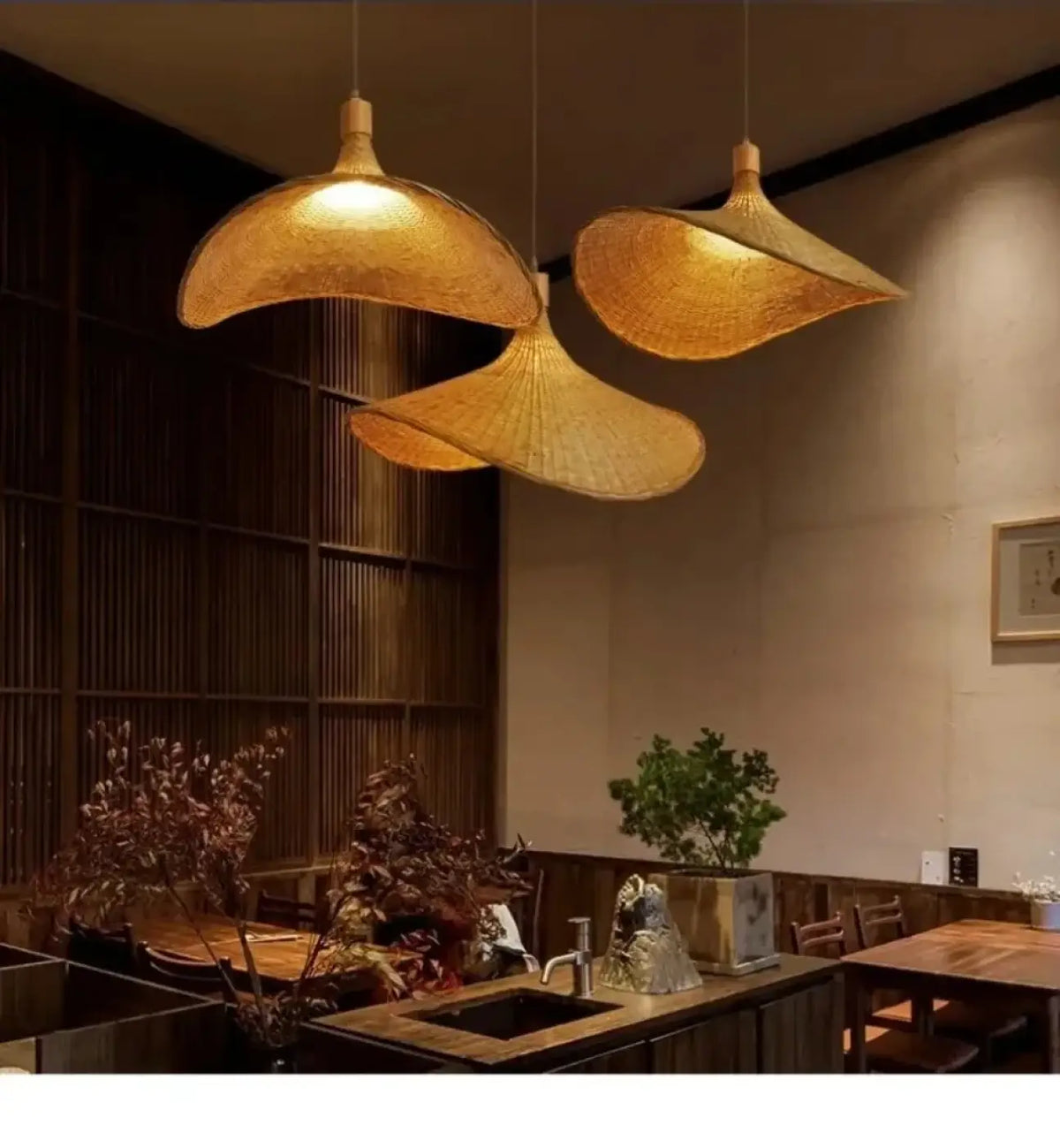 Suspension luminaire salon salle a manger rotin ondule