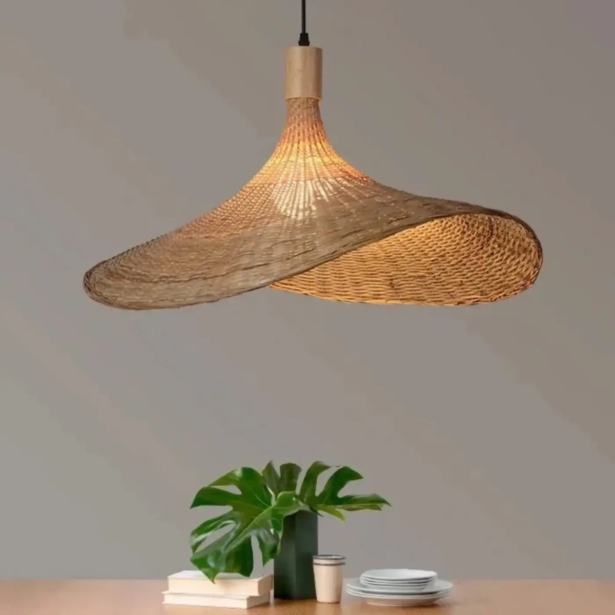 Suspension luminaire salon salle a manger rotin ondule