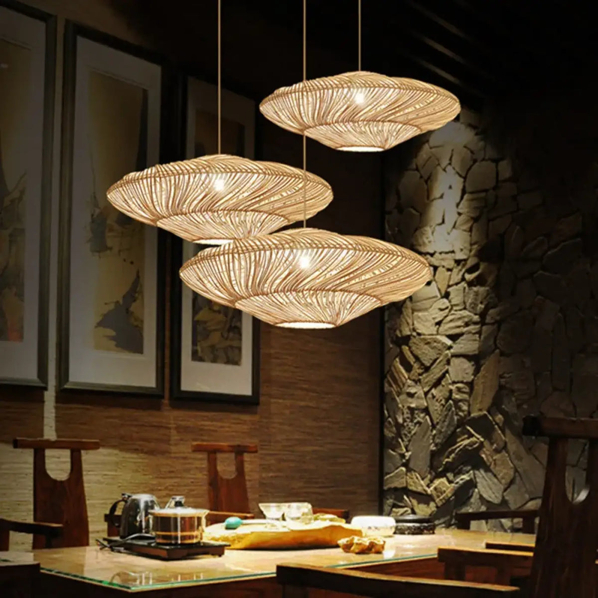 Suspension luminaire salon salle a manger spirale rotin